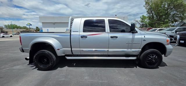 2006 Dodge Ram 3500 Pickup Laramie - Photo 6