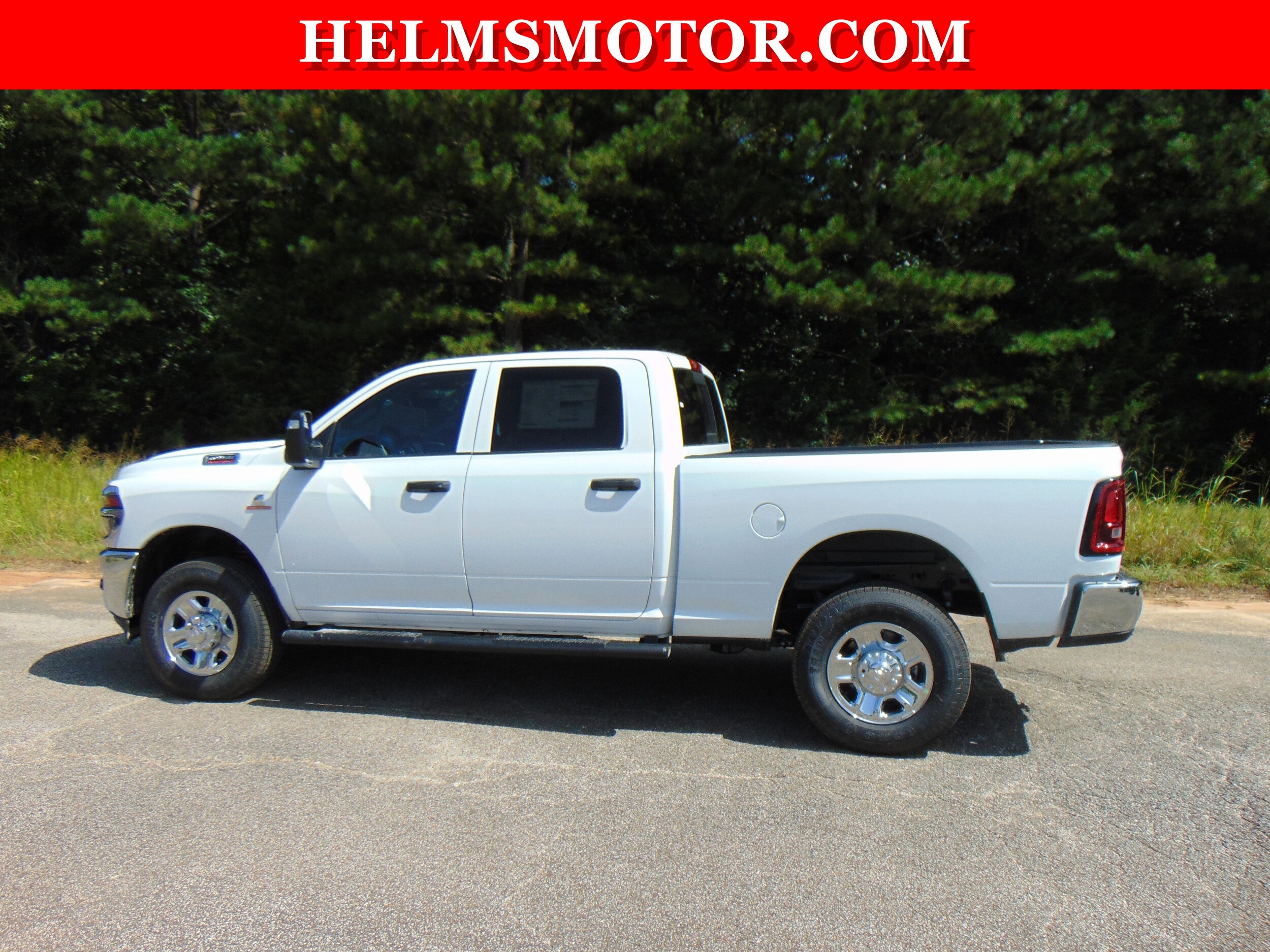 2025 Ram 2500 Tradesman photo 4