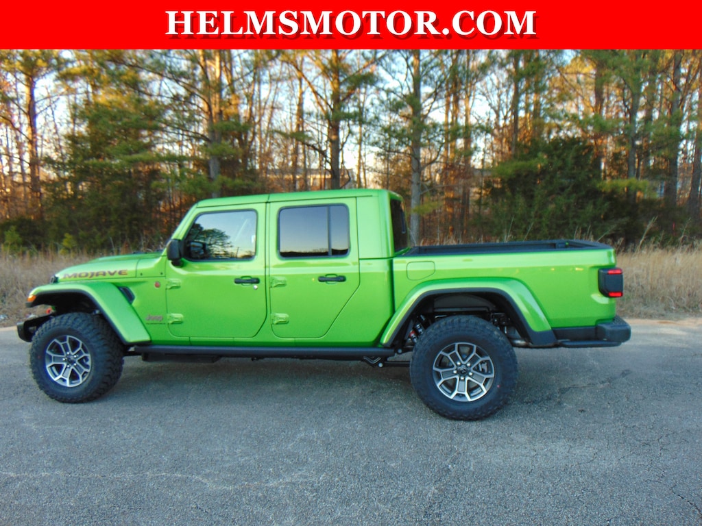 New 2026 Jeep Gladiator MOJAVE X 4X4 Pickup