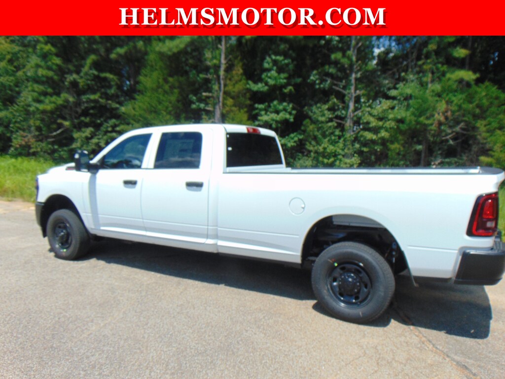 New 2026 Ram 2500 Tradesman Crew Cab 4x4 8' Box Pickup