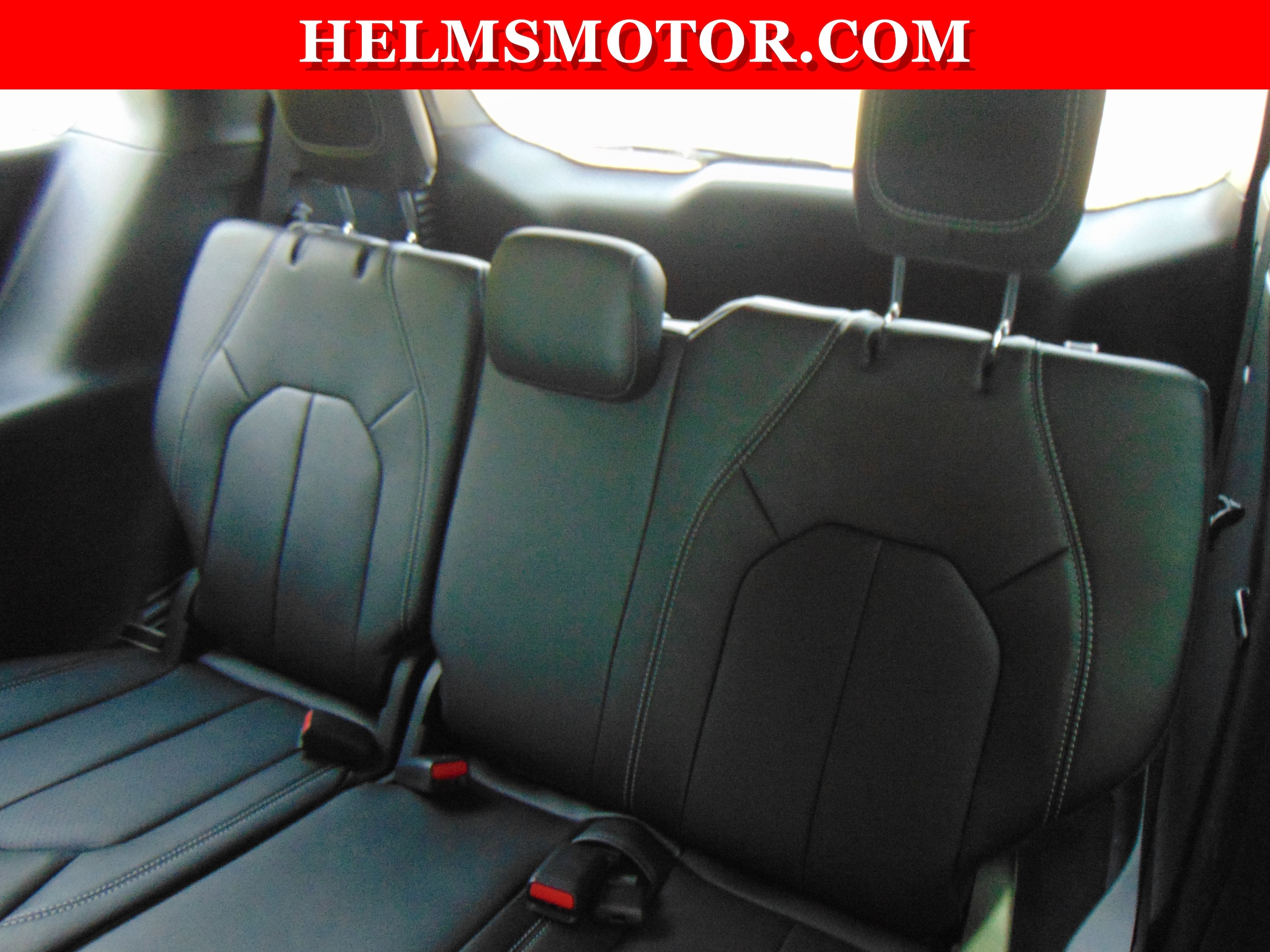 2026 Chrysler Pacifica Select - Photo 36