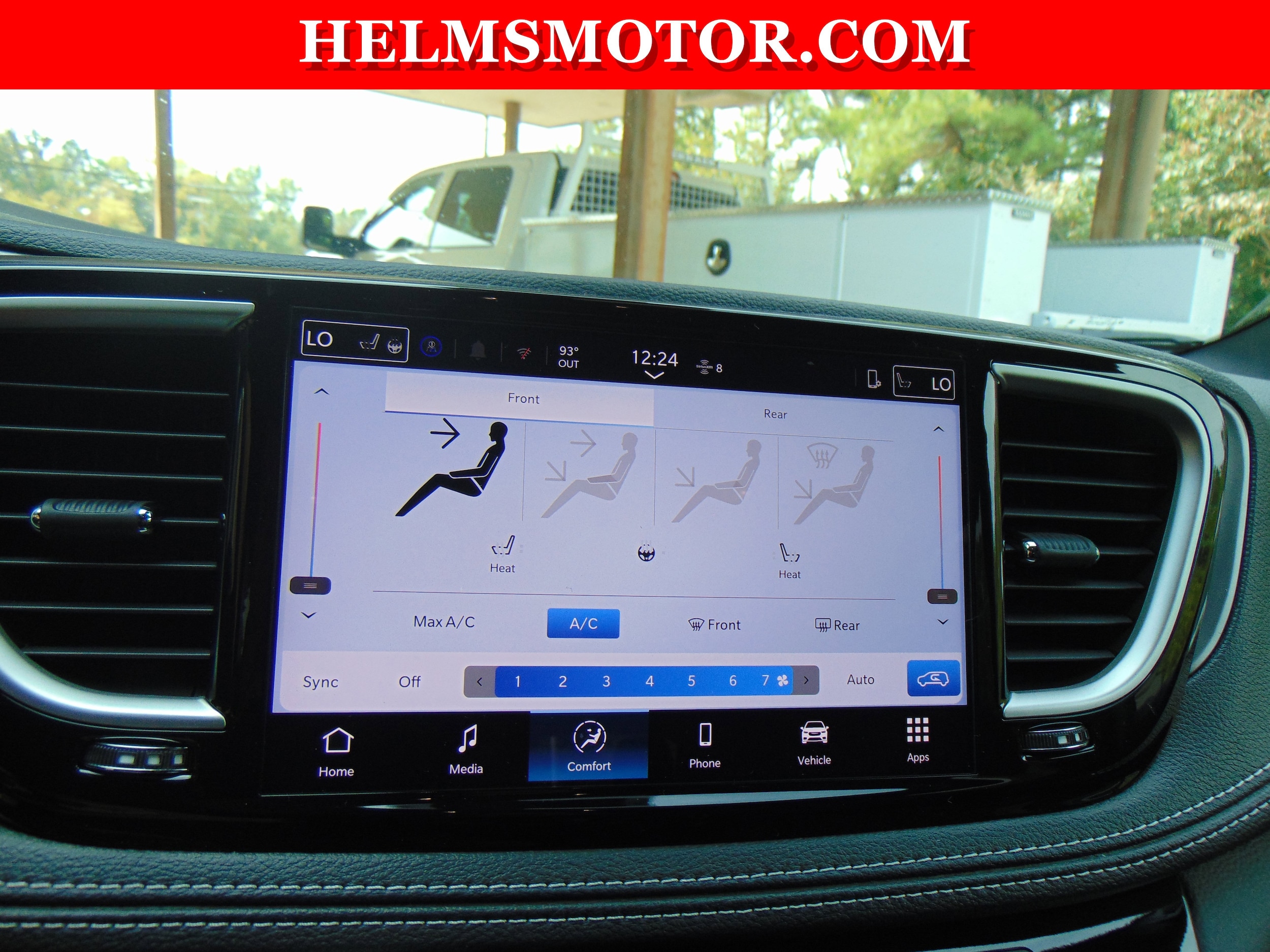 2026 Chrysler Pacifica Select - Photo 27