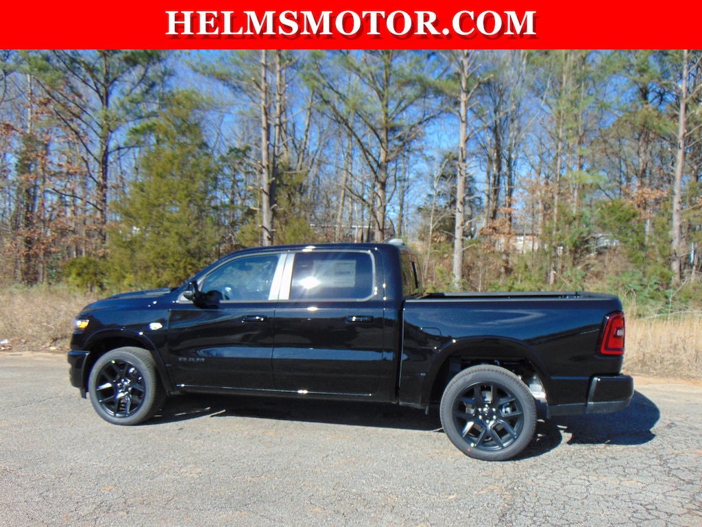 New 2026 Ram 1500 LARAMIE CREW CAB 4X4 5'7 BOX Pickup