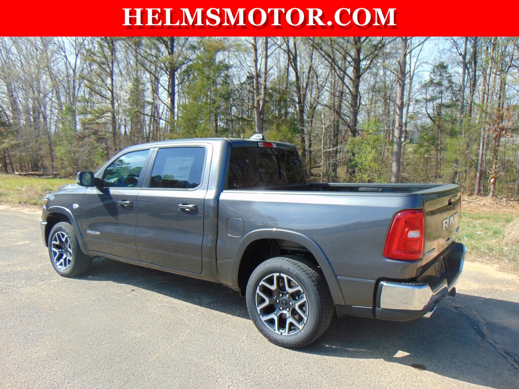 New 2026 Ram 1500 LARAMIE CREW CAB 4X4 5'7 BOX Pickup