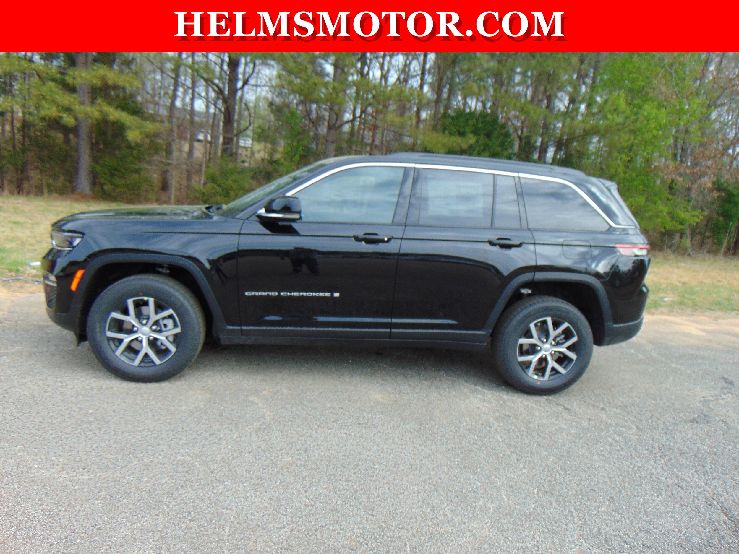 2025 Jeep Grand Cherokee Limited photo 2