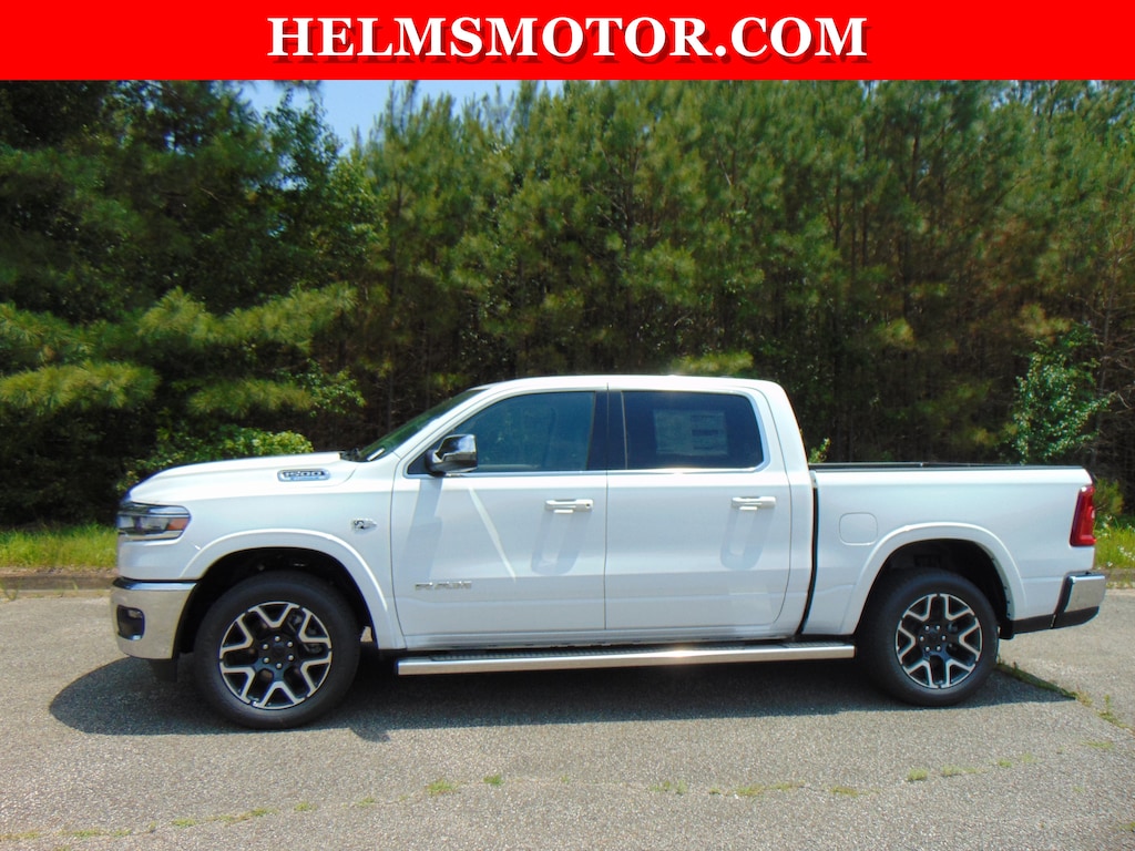 New 2026 Ram 1500 LARAMIE CREW CAB 4X4 5'7 BOX Pickup