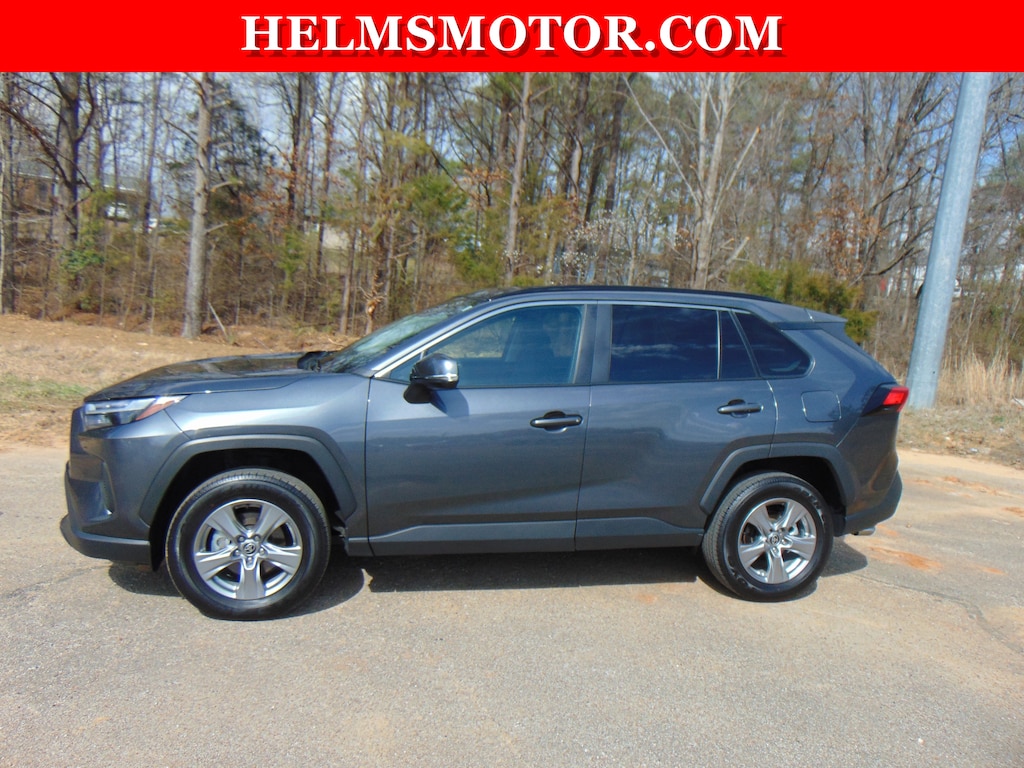 Used 2025 Toyota RAV4 XLE SUV