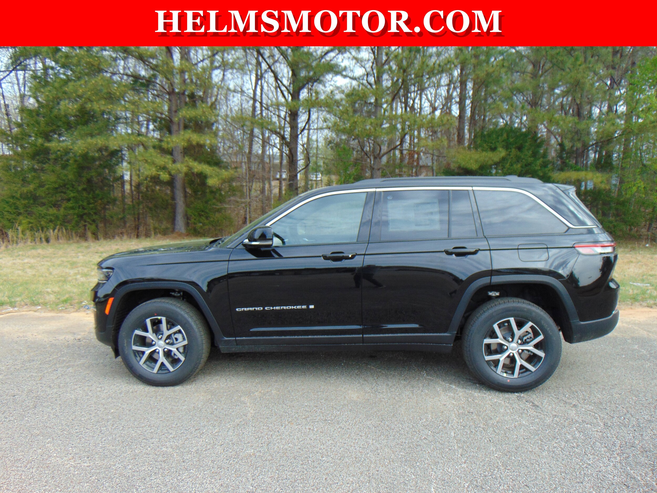 2025 Jeep Grand Cherokee Limited photo 3