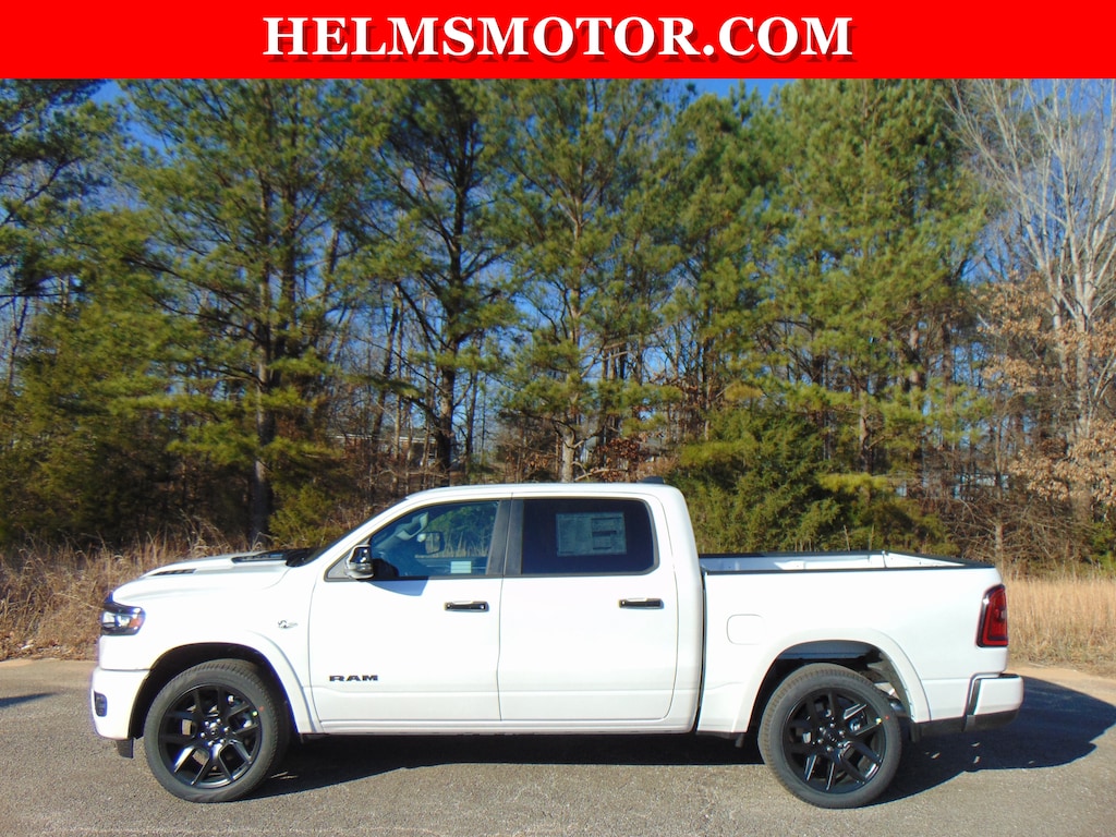 New 2026 Ram 1500 LARAMIE CREW CAB 4X4 5'7 BOX Pickup
