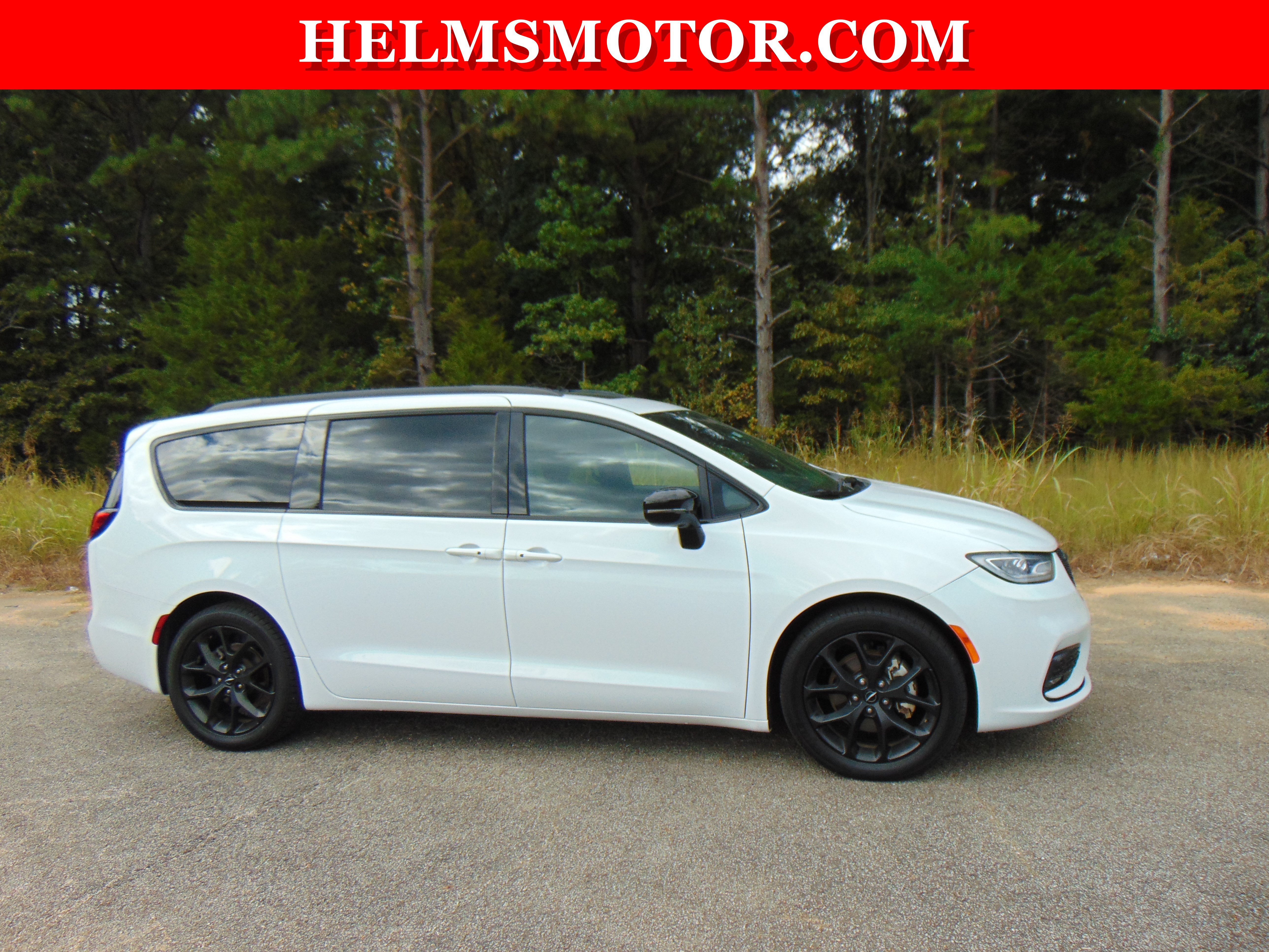  Chrysler Pacifica