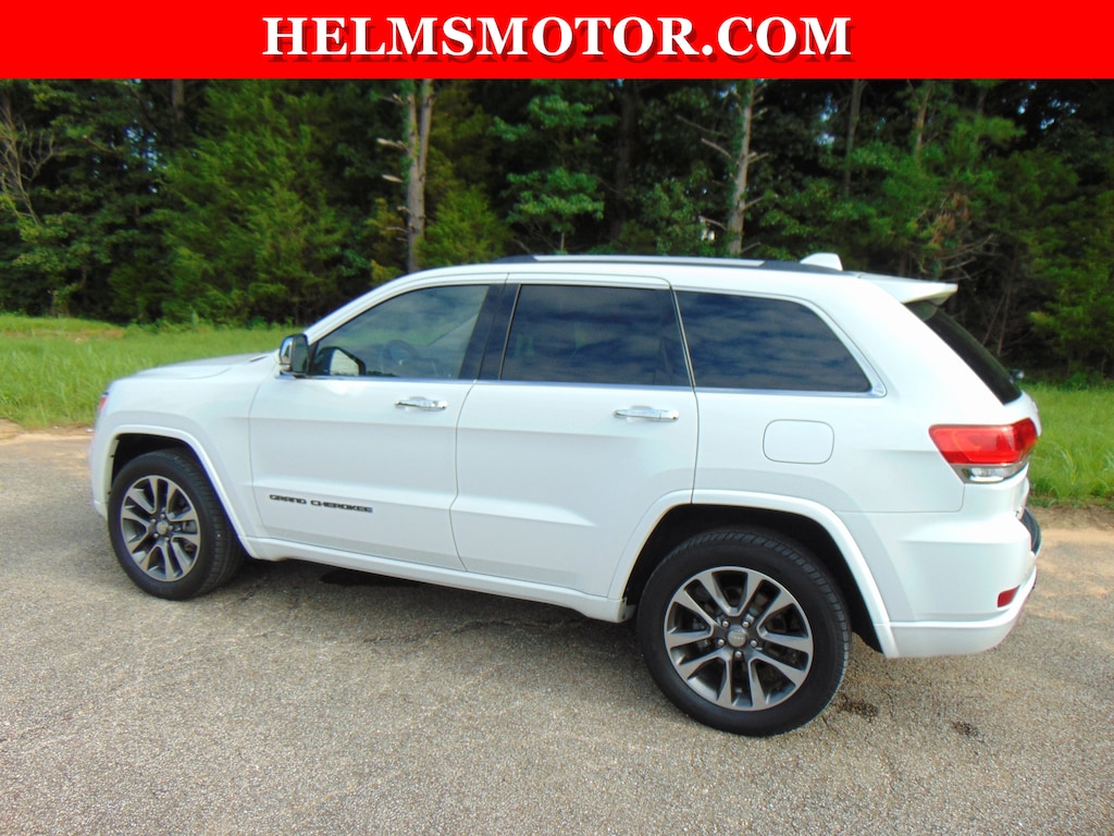 Used 2017 Jeep Grand Cherokee Overland 4x4 SUV
