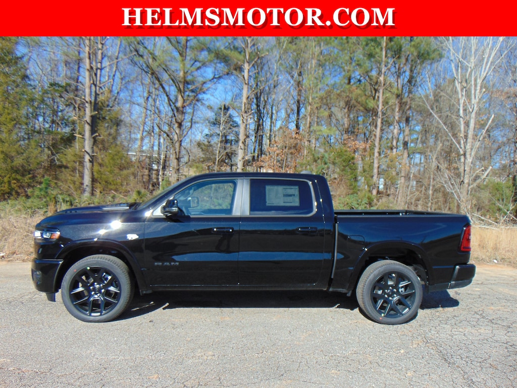 New 2026 Ram 1500 LARAMIE CREW CAB 4X4 5'7 BOX Pickup