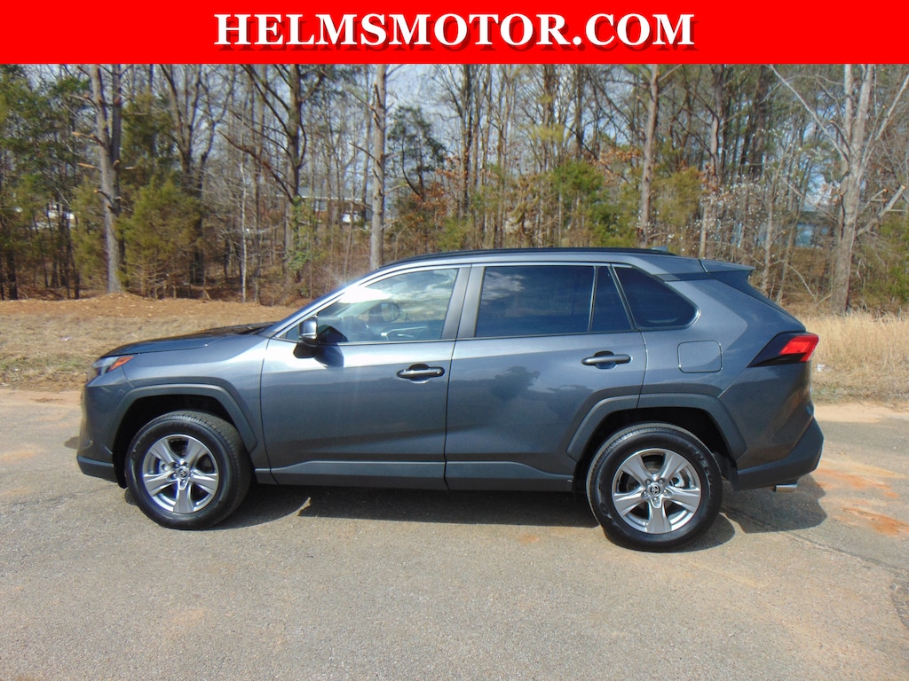 Used 2025 Toyota RAV4 XLE SUV