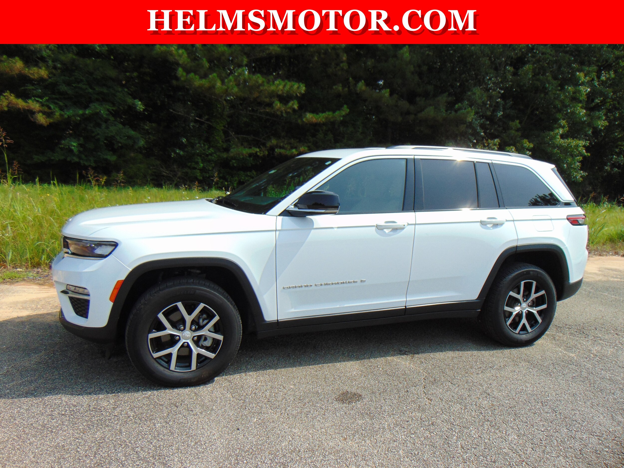 2024 Jeep Grand Cherokee Limited photo 2