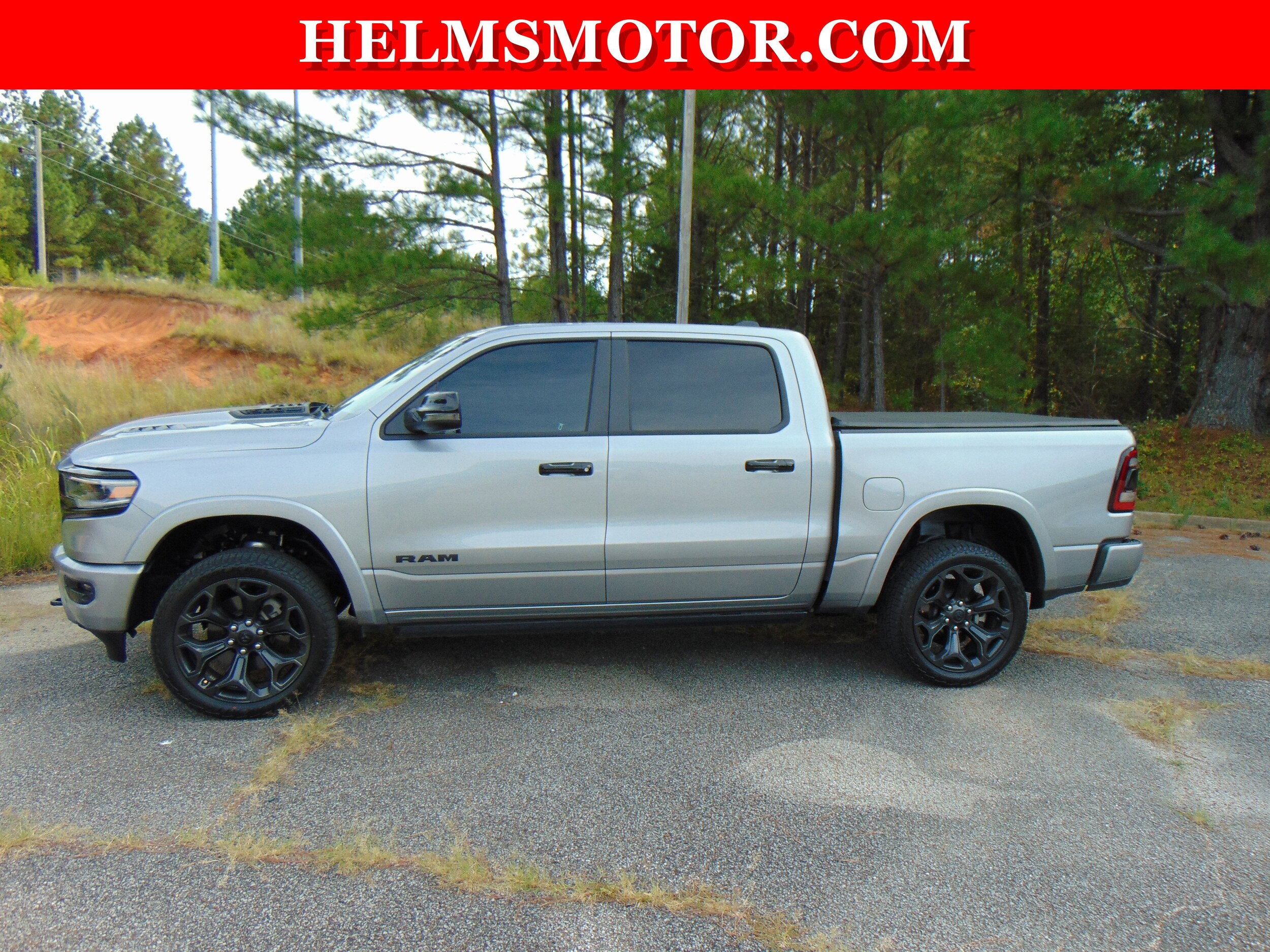2024 Ram 1500 Limited photo 2