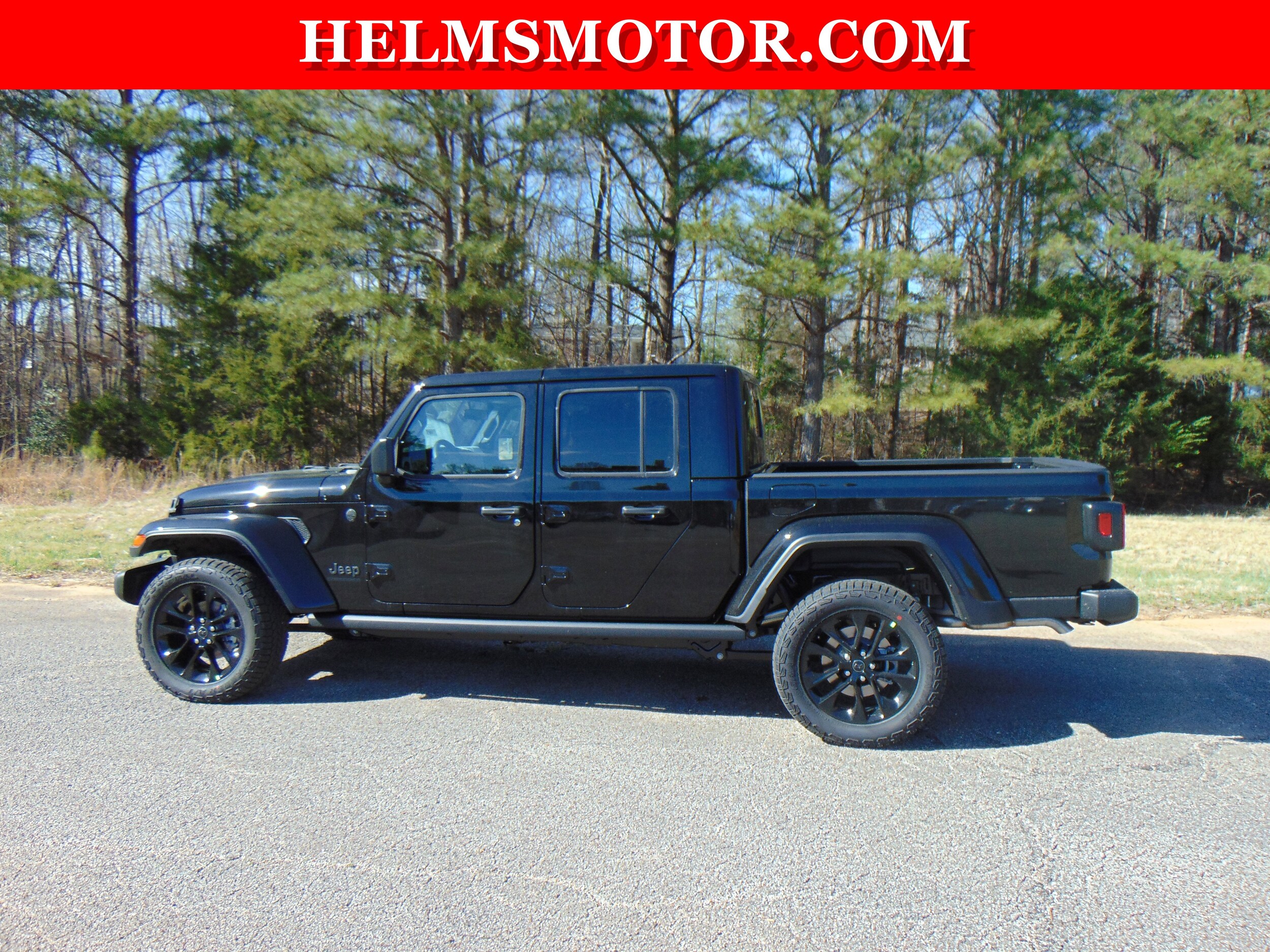 2025 Jeep Gladiator Sport photo 3