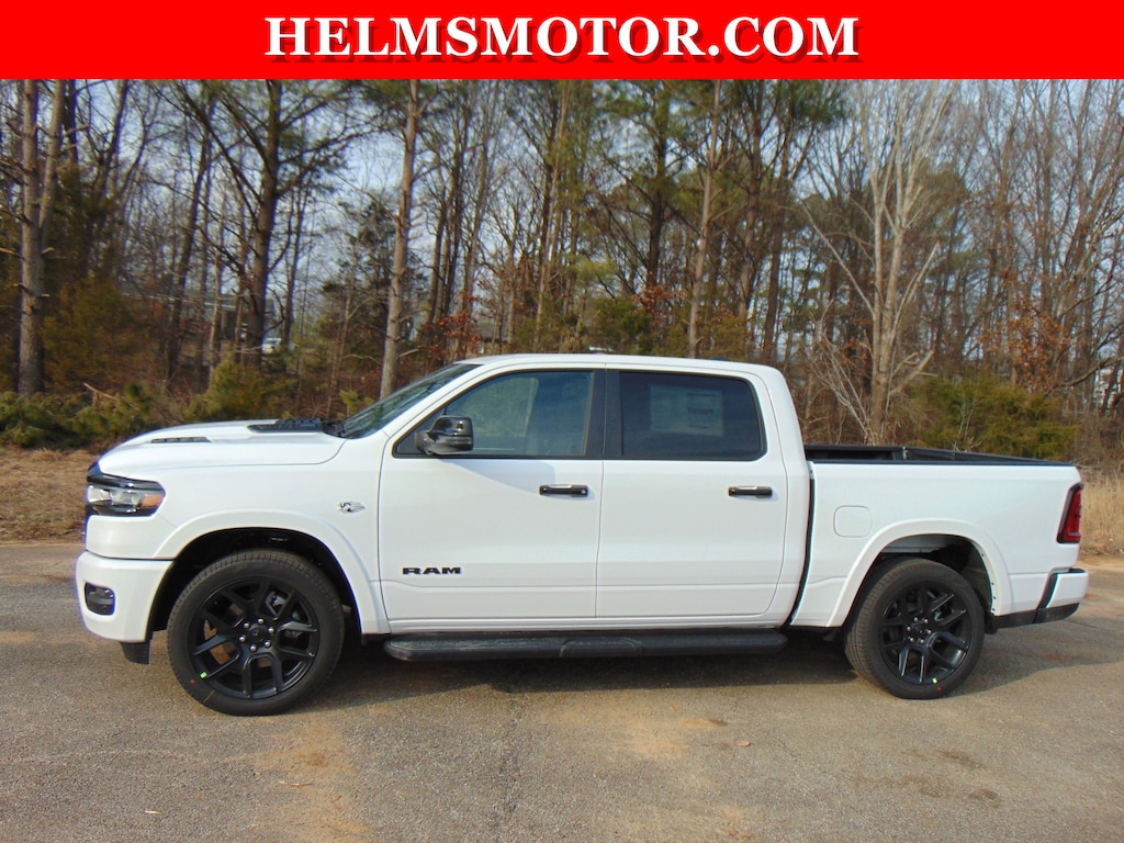 New 2026 Ram 1500 LARAMIE CREW CAB 4X4 5'7 BOX Pickup