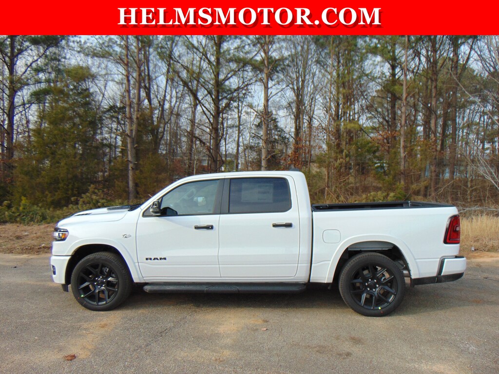 New 2026 Ram 1500 LARAMIE CREW CAB 4X4 5'7 BOX Pickup