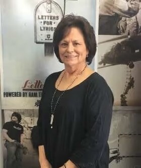 Staff member Pat Helms from ID_acfea0