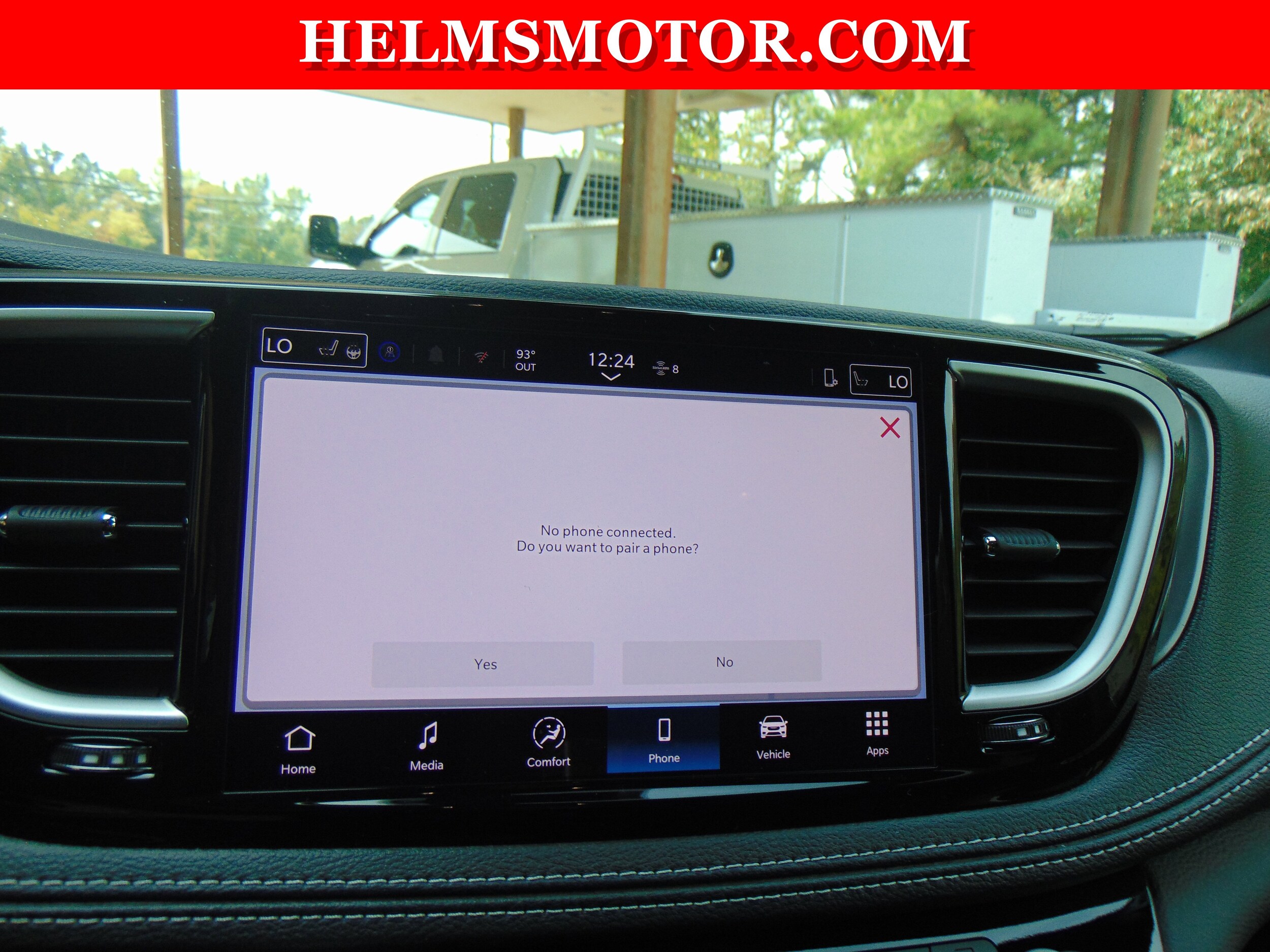 2026 Chrysler Pacifica Select - Photo 28