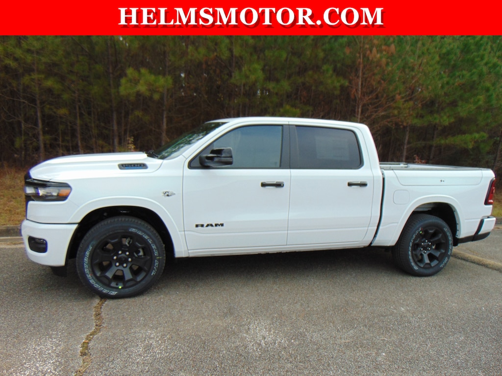 New 2026 Ram 1500 LONE STAR CREW CAB 4X4 5'7 BOX Pickup