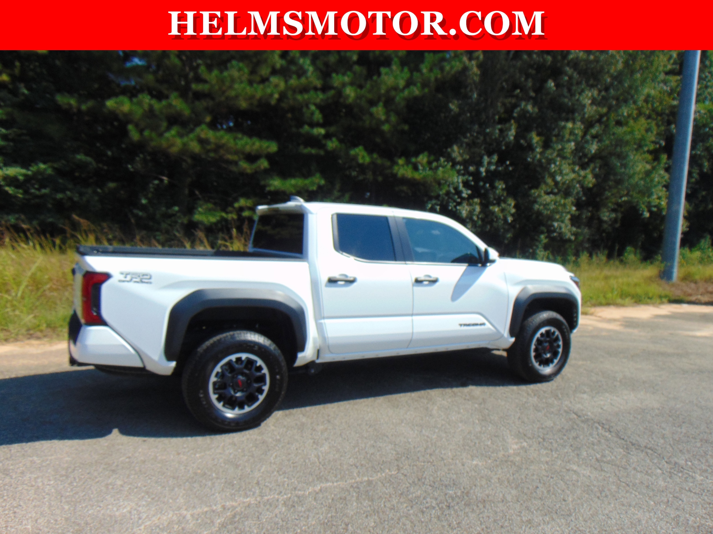 2024 Toyota Tacoma TRD Off Road - Photo 10