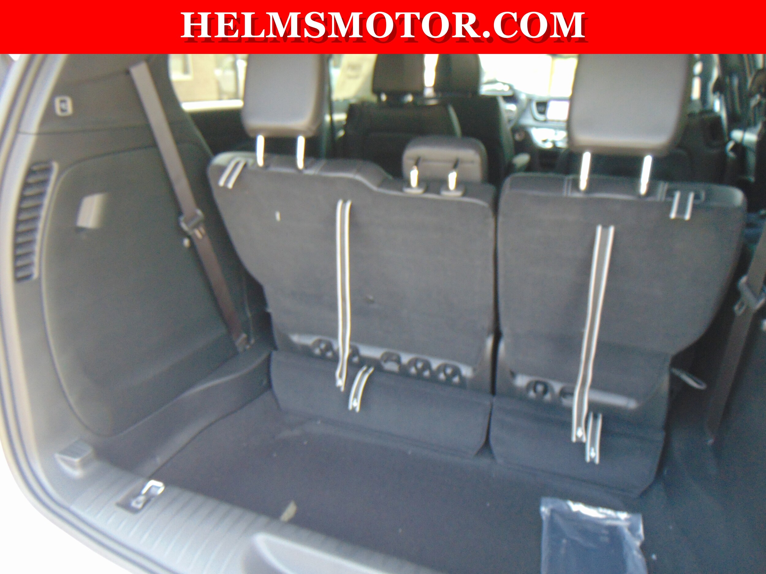 2026 Chrysler Pacifica Select - Photo 37