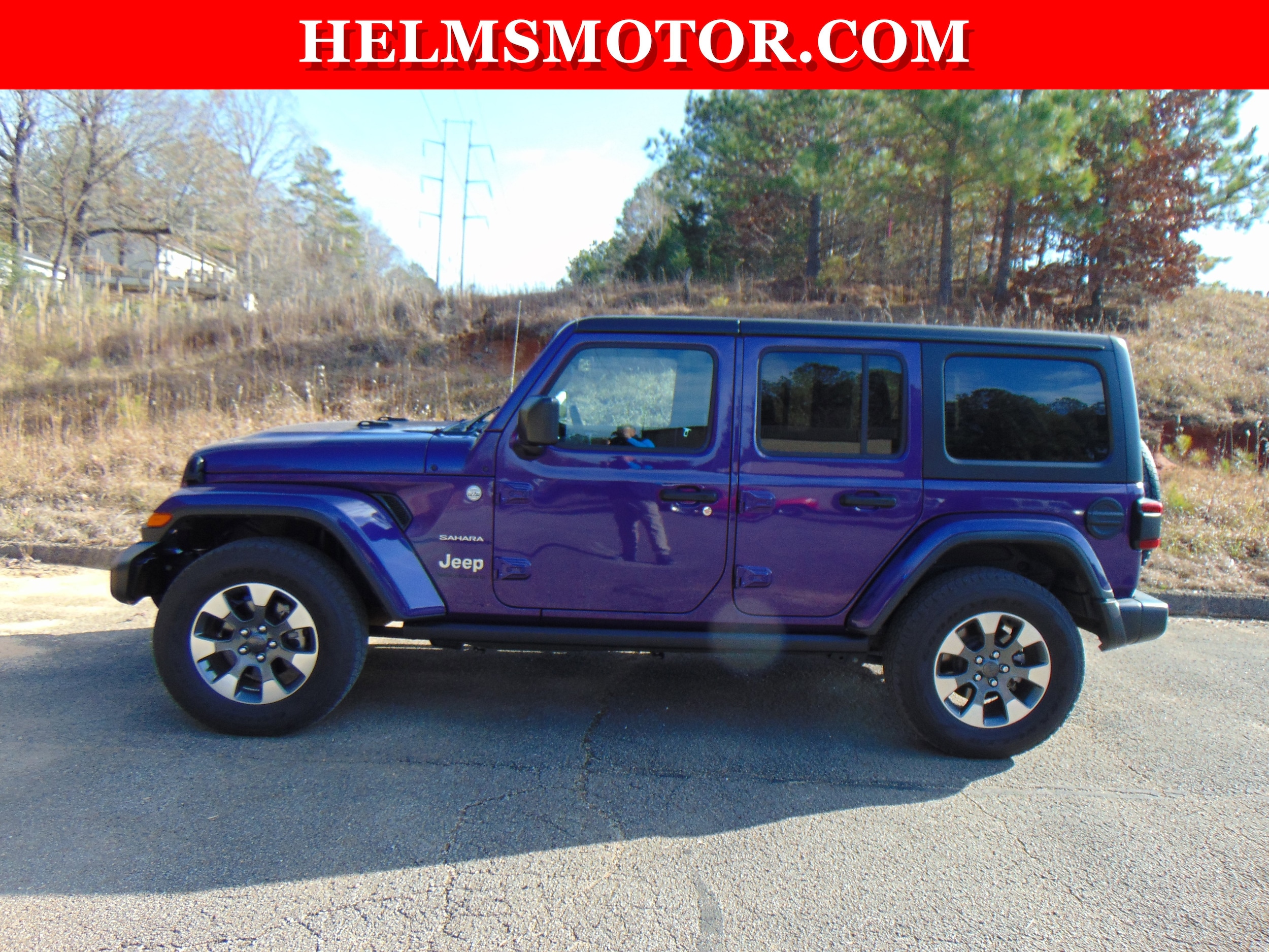 2023 Jeep Wrangler 4-Door Sahara's photo