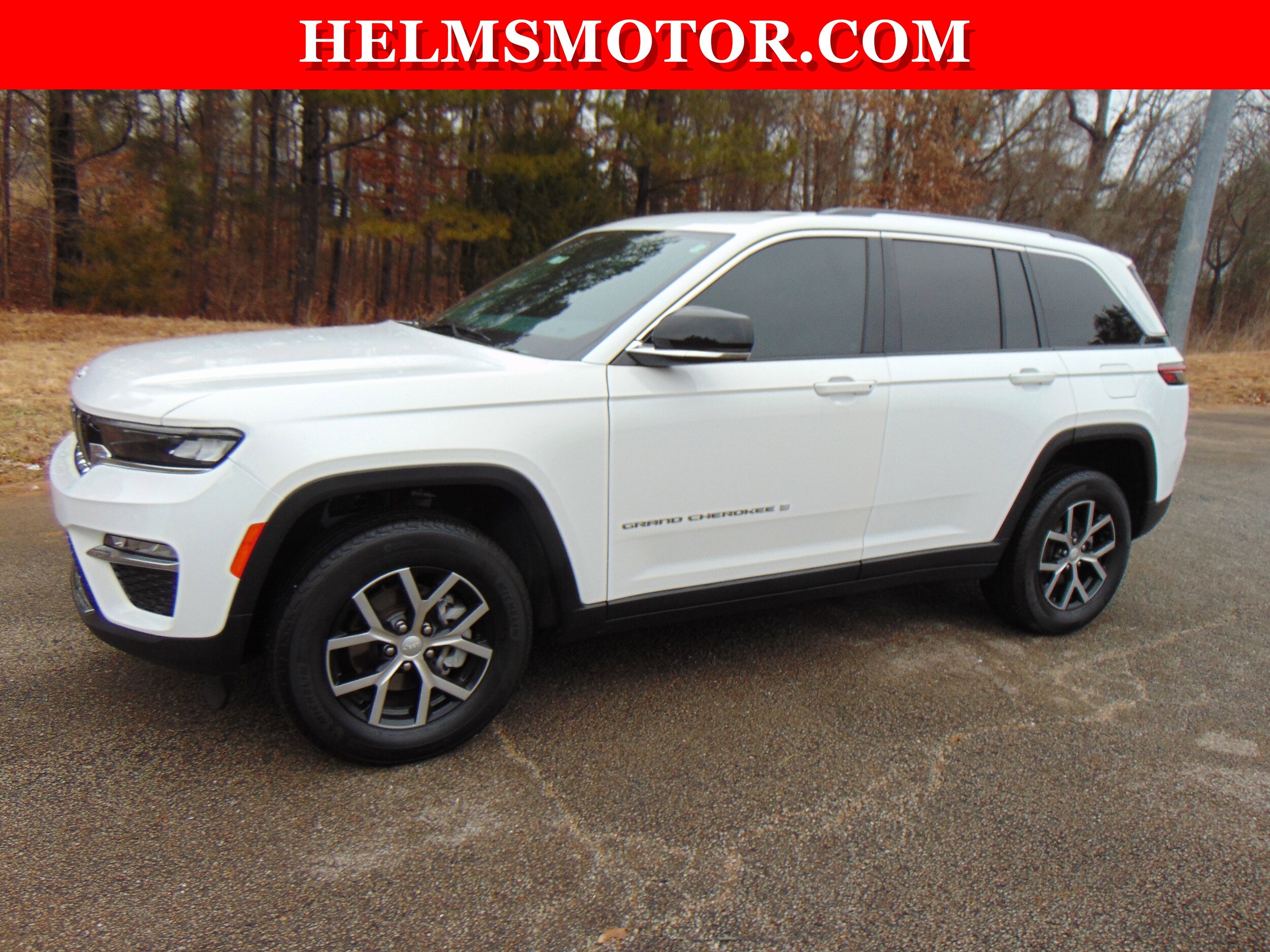 2024 Jeep Grand Cherokee Limited photo 3