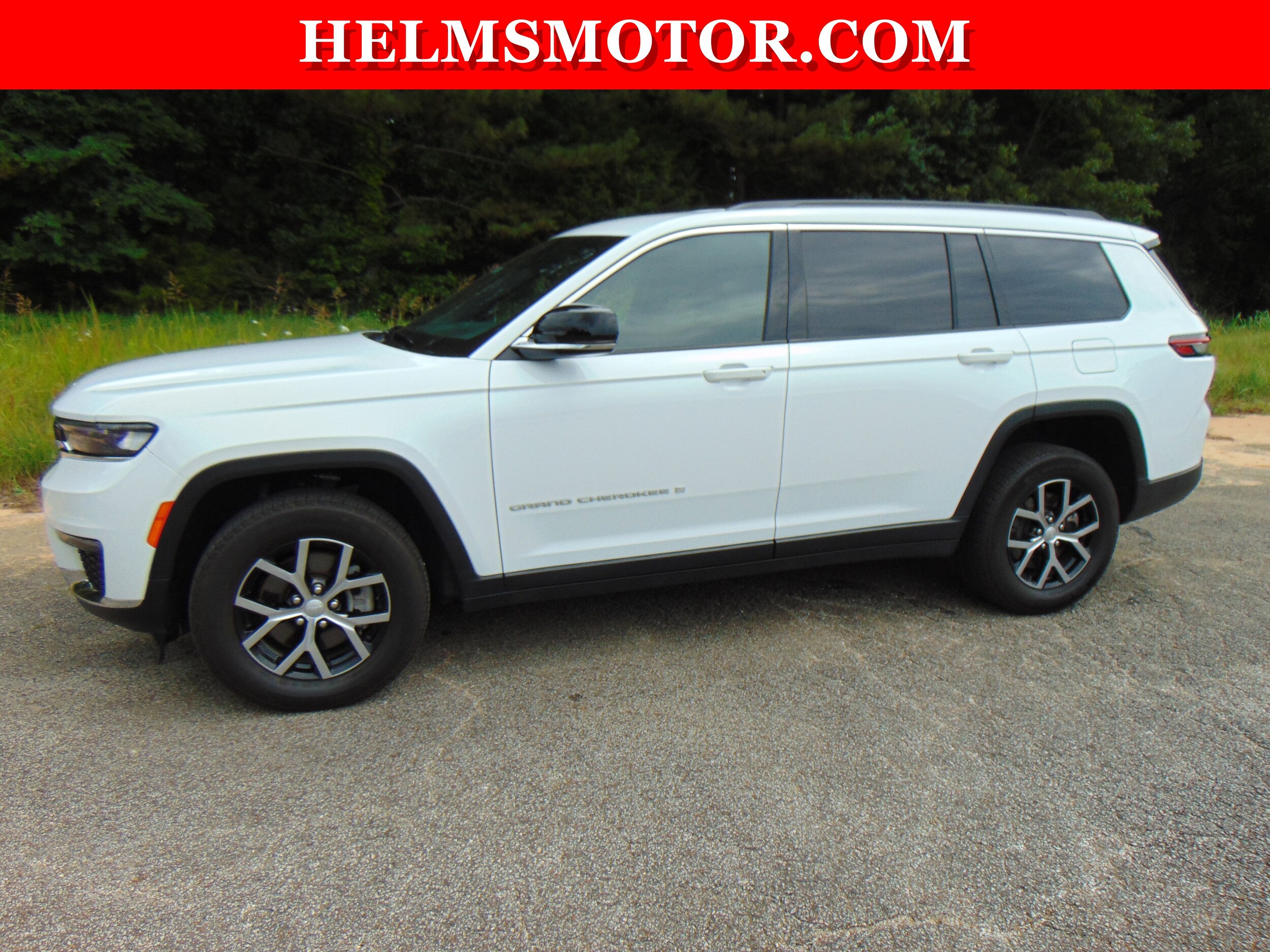 2024 Jeep Grand Cherokee Limited photo 4