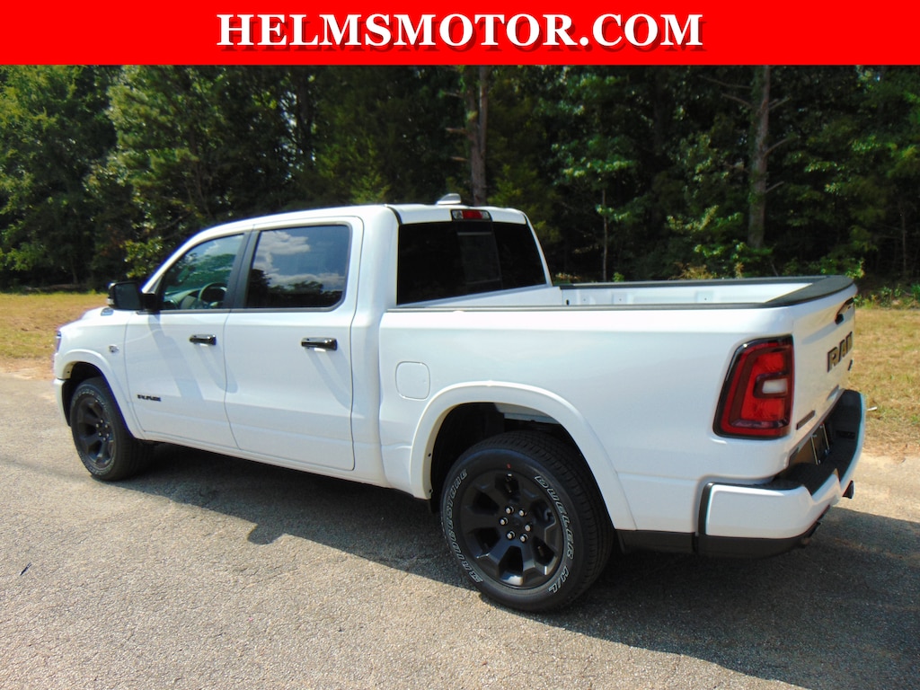 New 2026 Ram 1500 BIG HORN CREW CAB 4X4 5'7 BOX Pickup