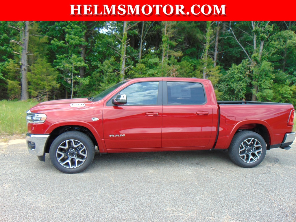 New 2026 Ram 1500 LARAMIE CREW CAB 4X4 5'7 BOX Pickup