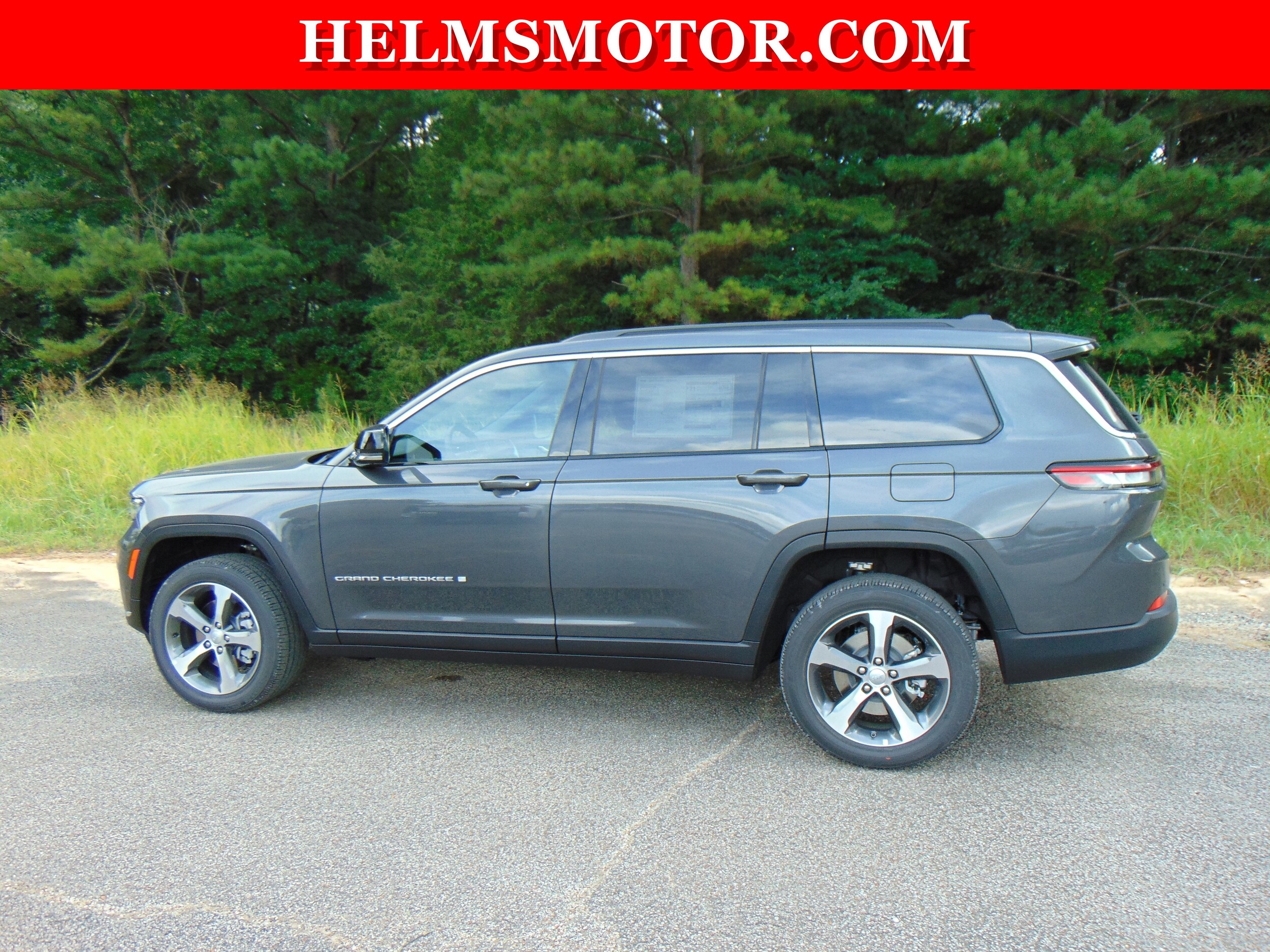 2025 Jeep Grand Cherokee Limited photo 4