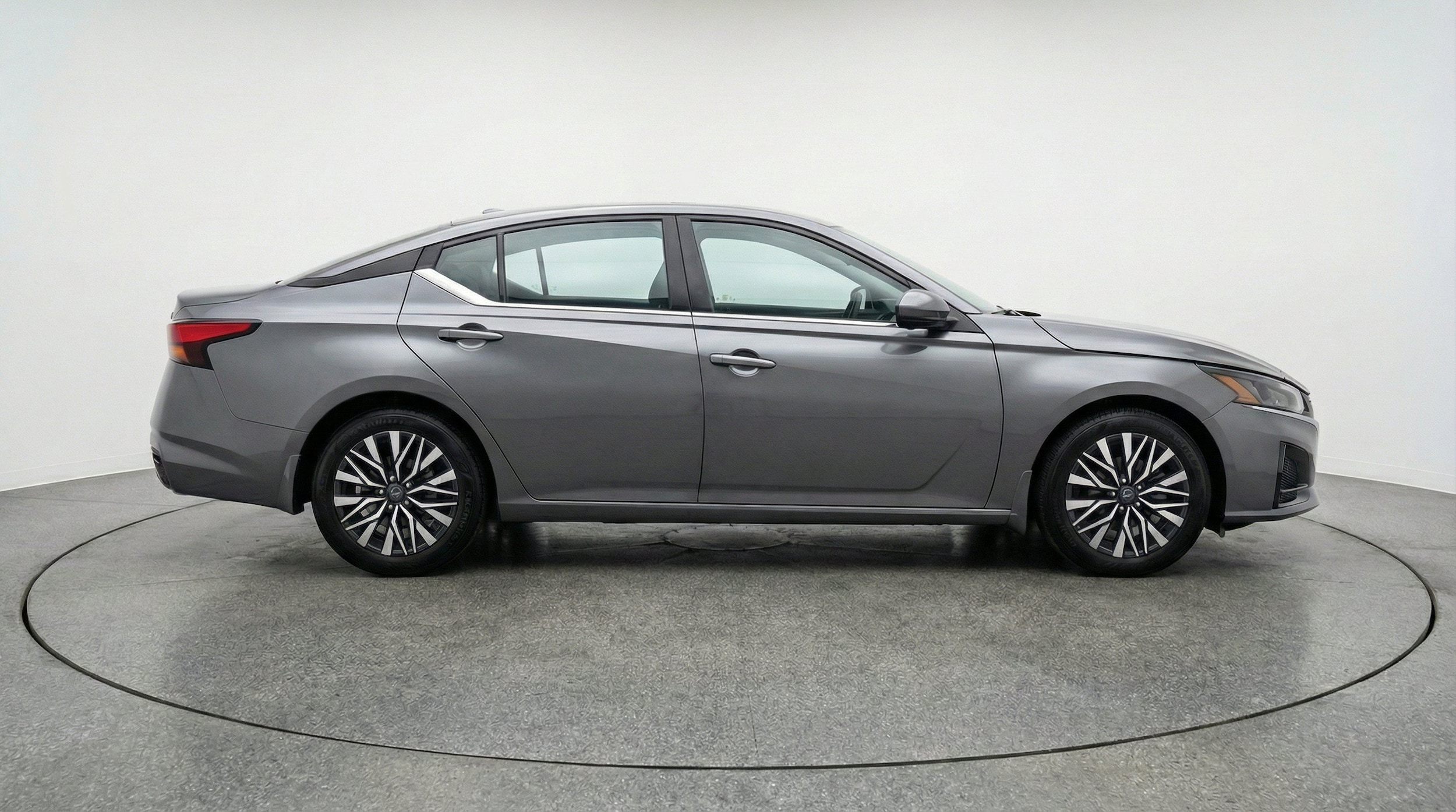 Thumbnail: 2025 Nissan Altima - 11