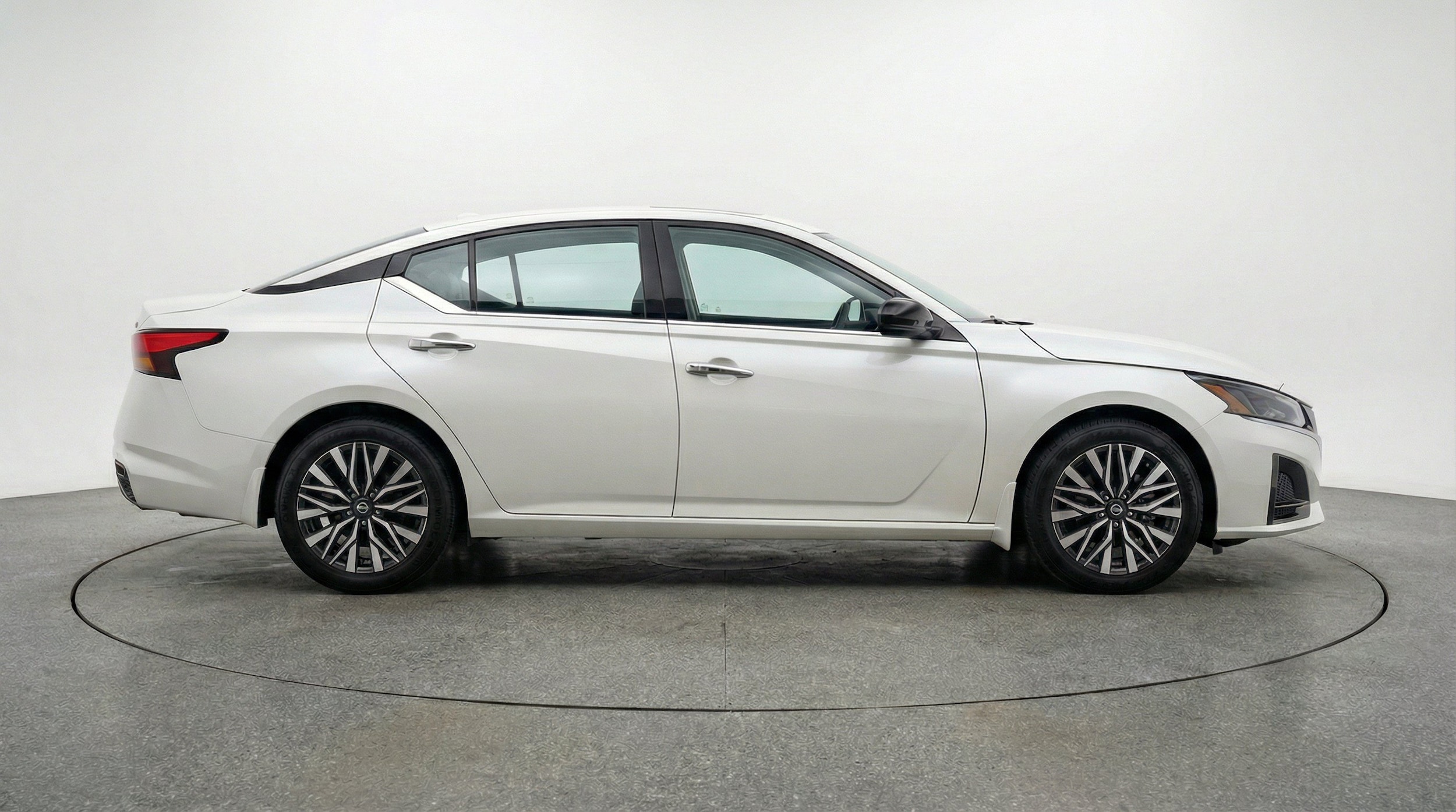 Thumbnail: 2025 Nissan Altima - 11