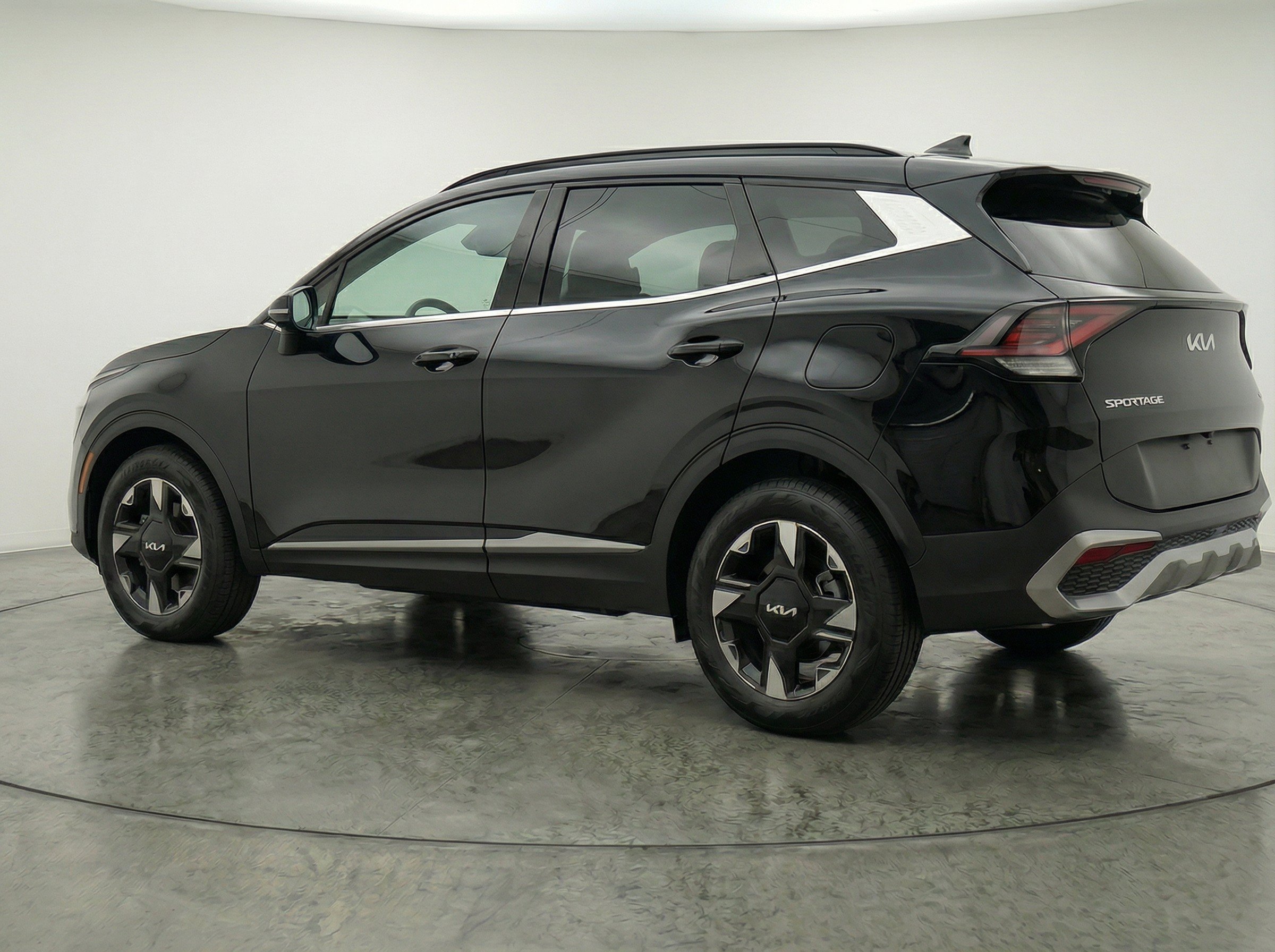 Thumbnail: 2026 Kia Sportage - 5