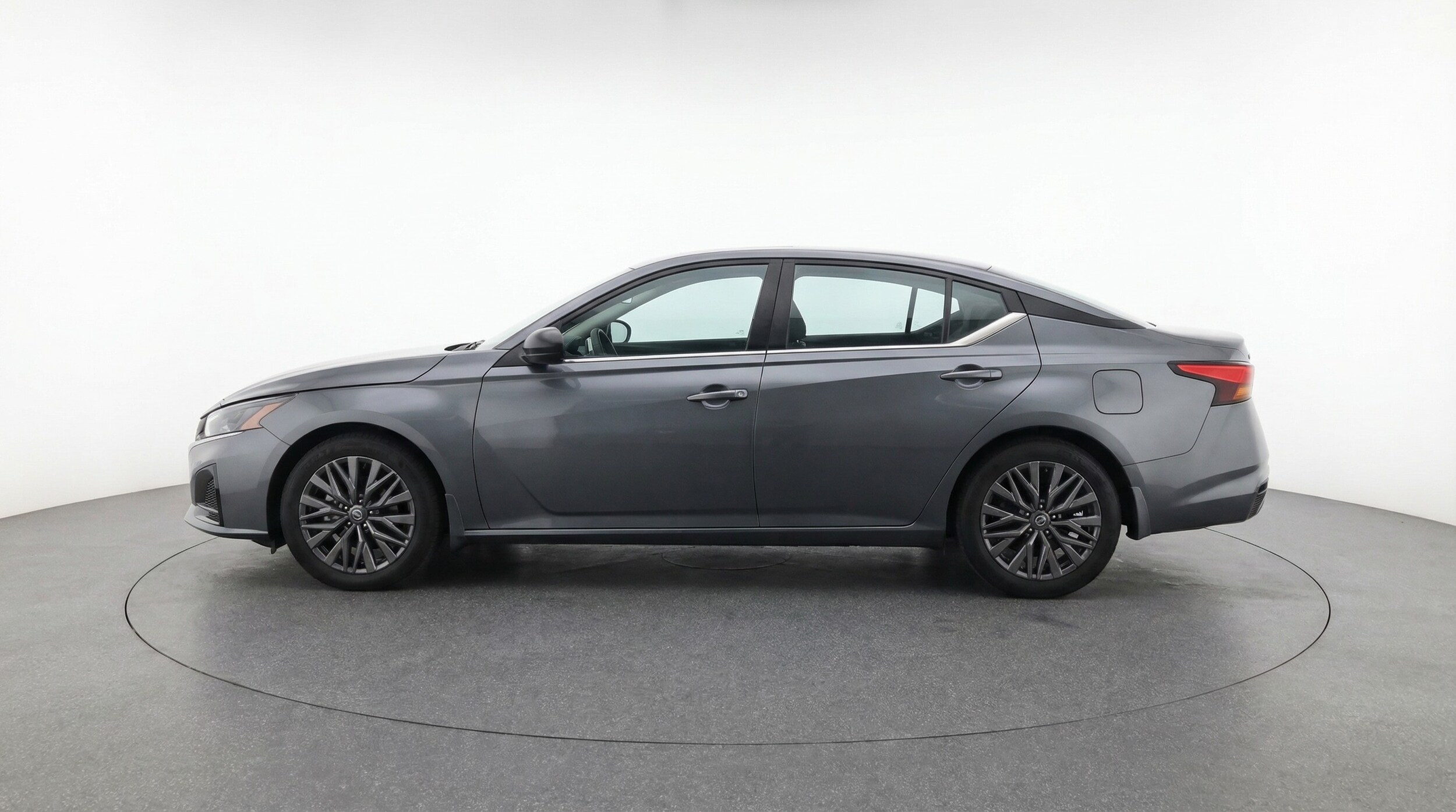 Thumbnail: 2025 Nissan Altima - 4