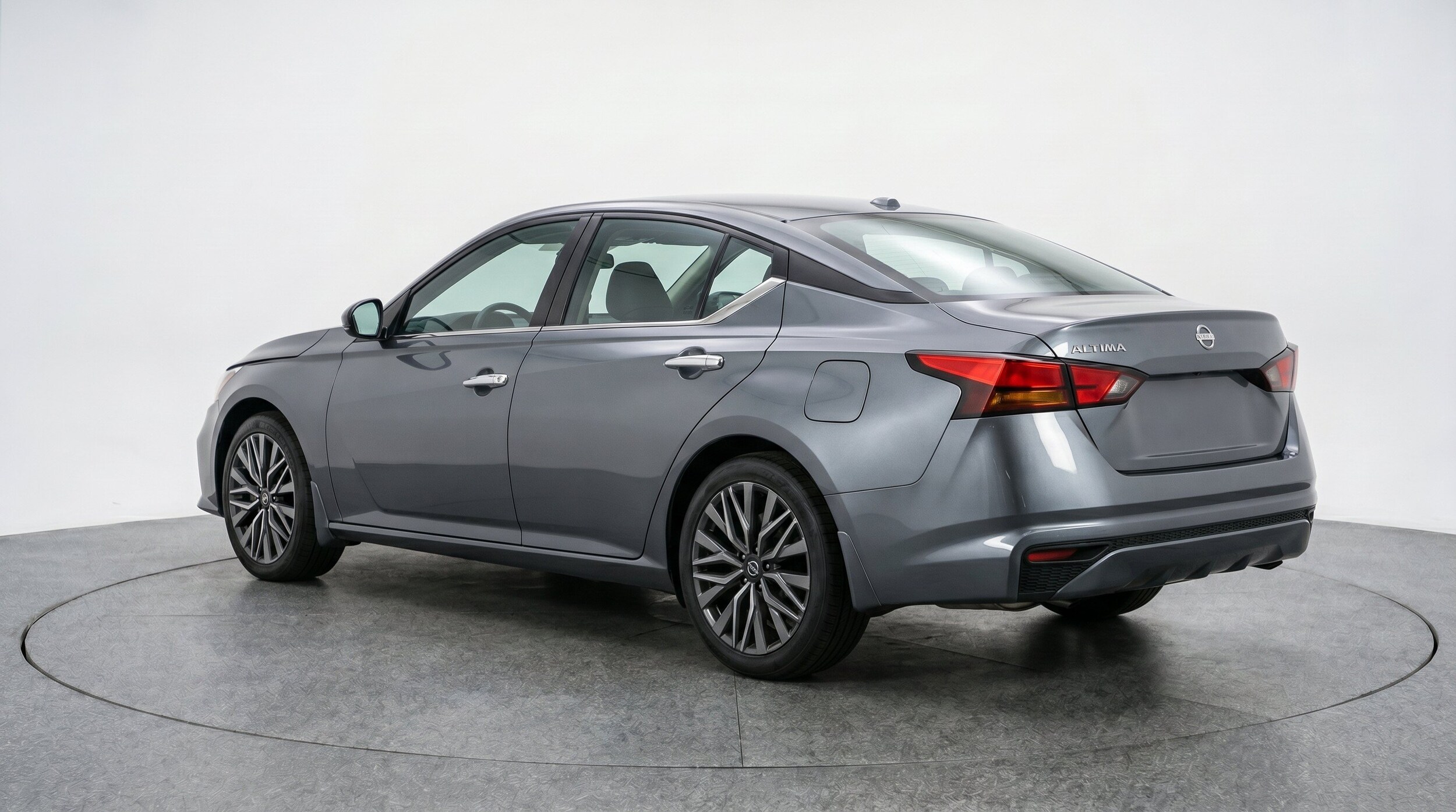 Thumbnail: 2025 Nissan Altima - 6