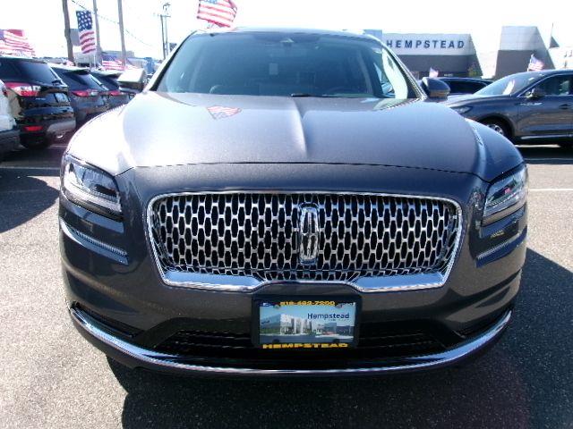 2LMPJ8K93PBL09251