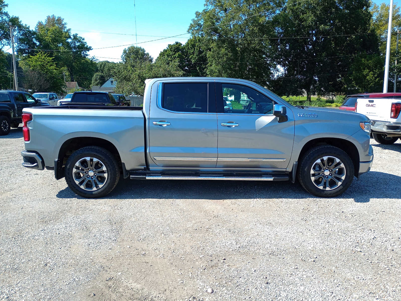 Used 2024 Chevrolet Silverado 1500 High Country with VIN 2GCUDJED1R1129759 for sale in Henderson, KY