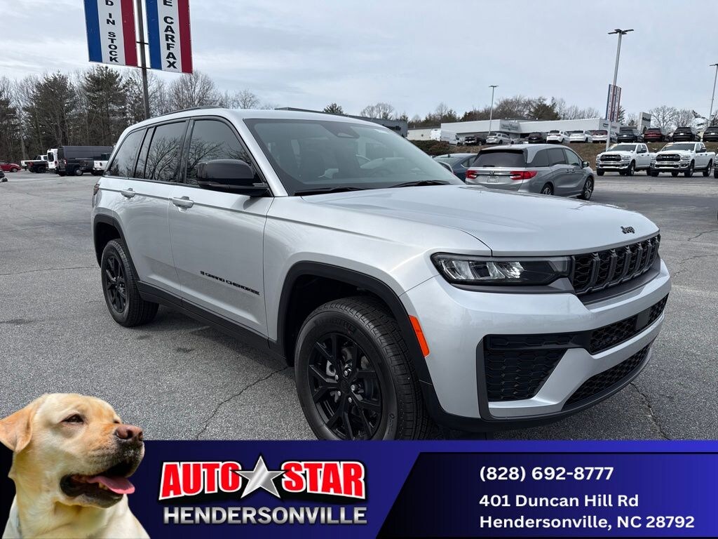 New 2026 Jeep Grand Cherokee Laredo Sport Utility