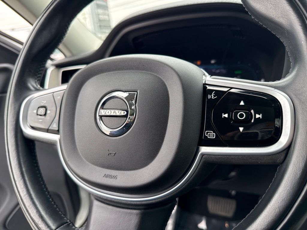 2022 Volvo XC60 Inscription - Photo 37