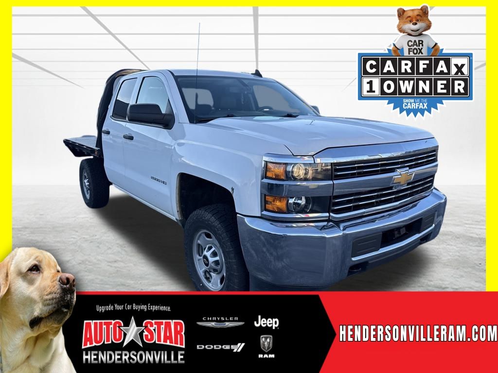 2017 Chevrolet Silverado HD WT's photo