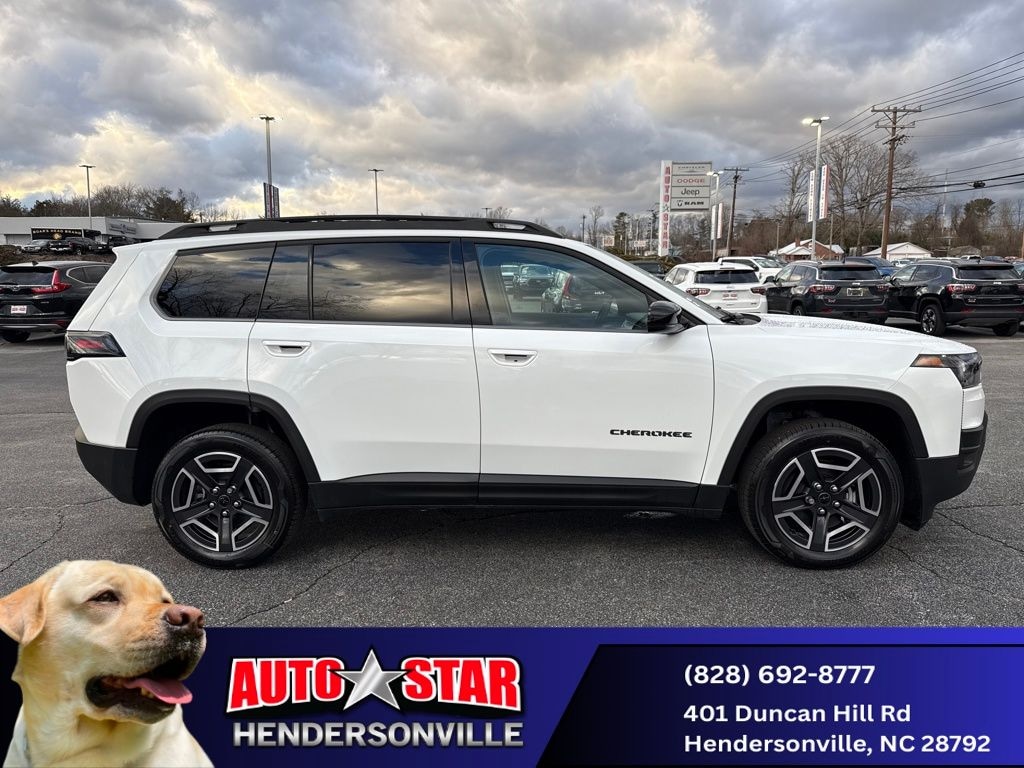 New 2026 Jeep Cherokee Laredo Sport Utility