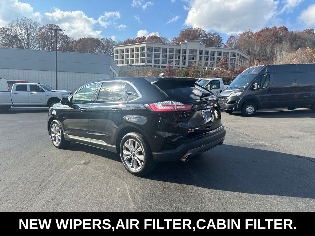 Used 2022 Ford Edge Titanium SUV