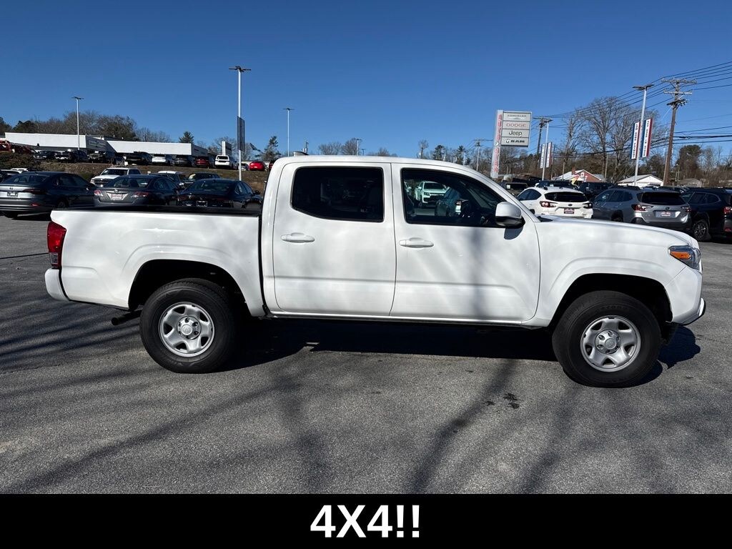 Used 2022 Toyota Tacoma SR5 Truck Double Cab