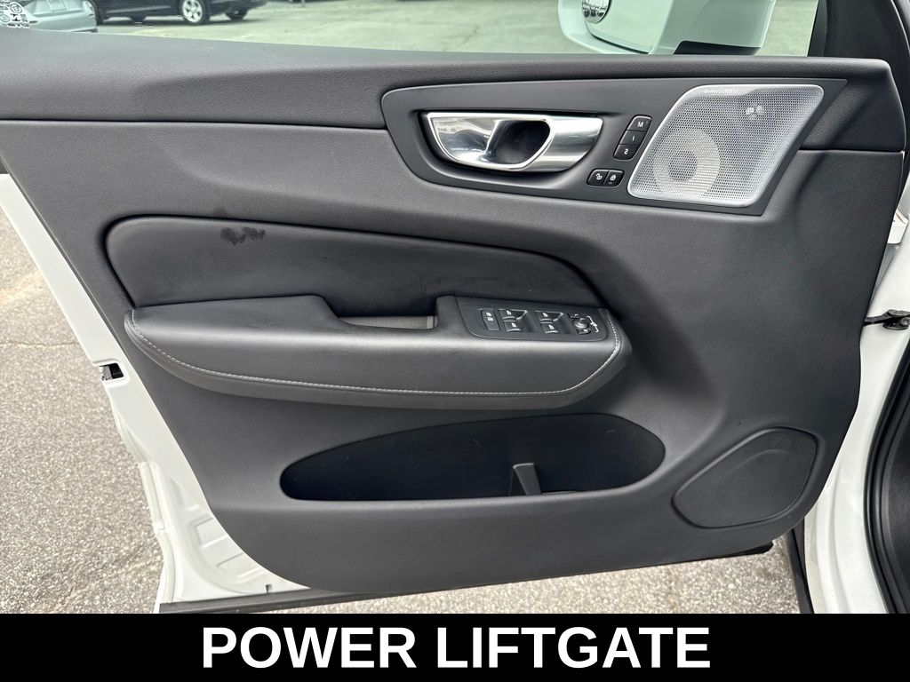 2022 Volvo XC60 Inscription - Photo 18