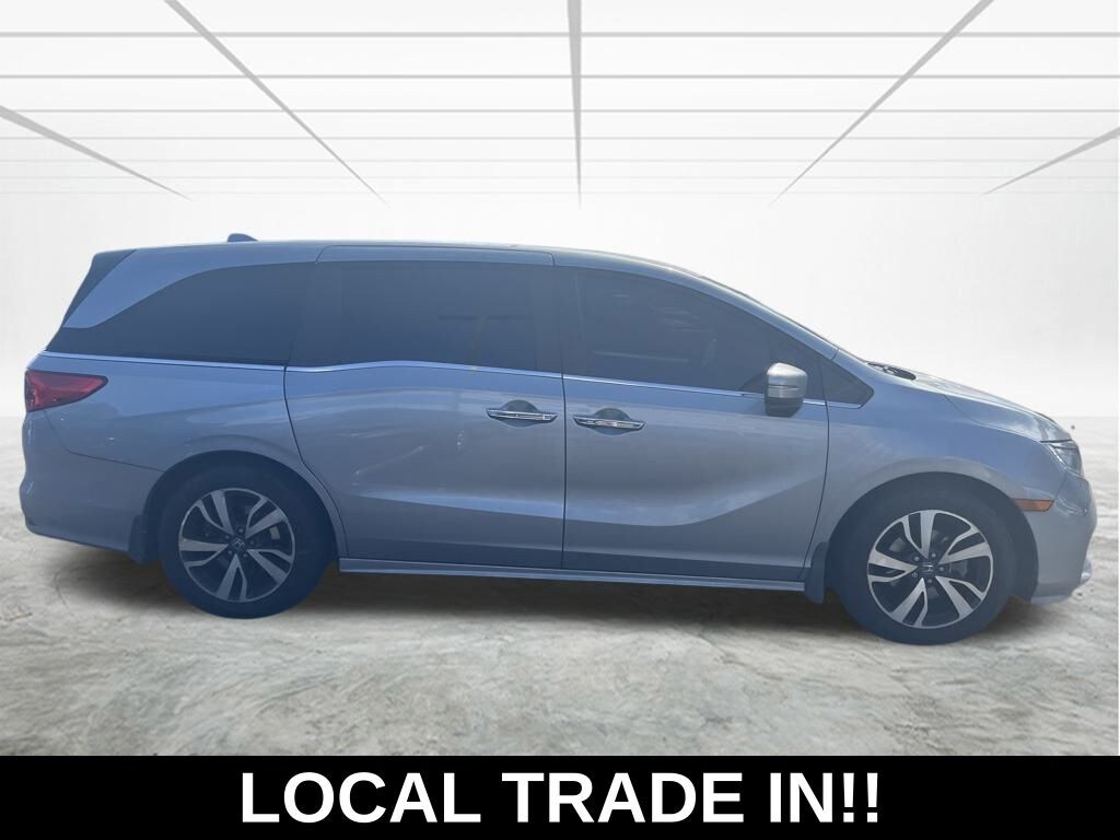 Used 2023 Honda Odyssey Touring Van