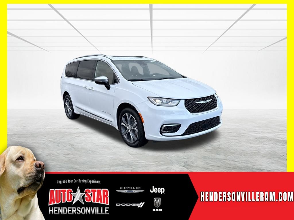 2026 Chrysler Pacifica Pinnacle's photo