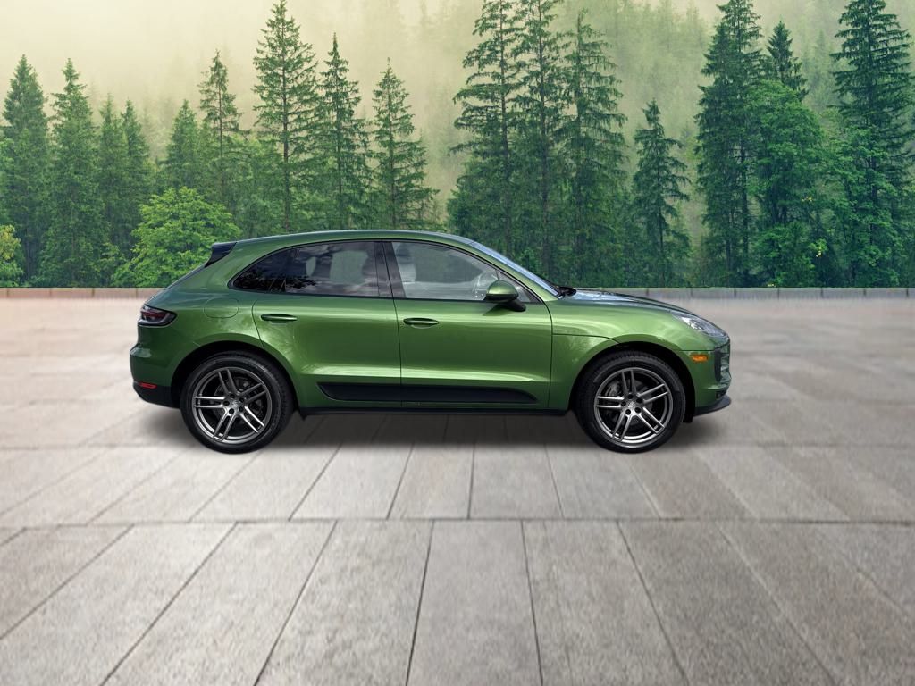2020 Porsche Macan Base photo 2